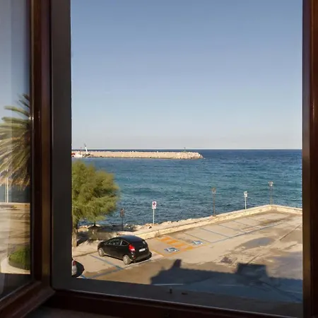 Casa Vittoria Sul Lungomare - Goelba *